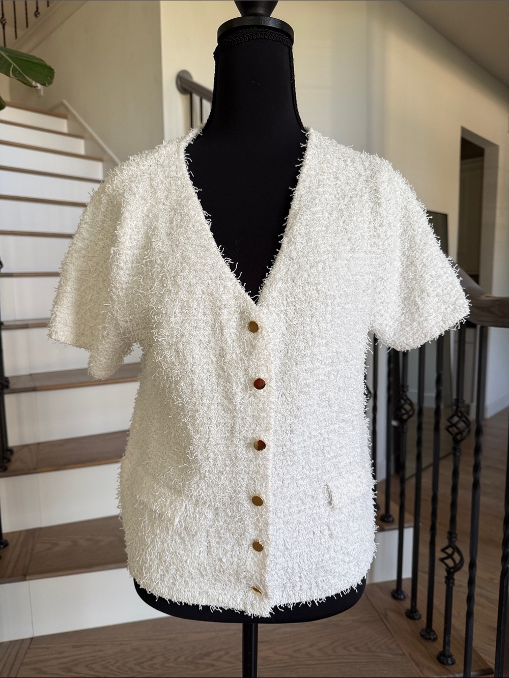 MNG Short Ivory Textured Button-Front Women's Jacket Sweater (M)